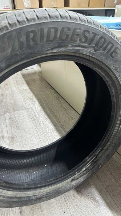 Шины bridgestone 4 штуки комплект