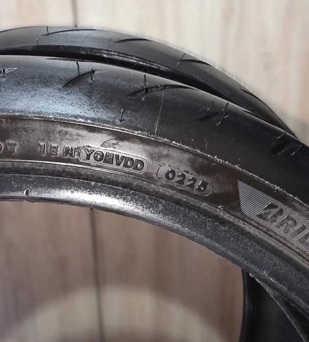 Anvelope Moto (Honda,Yamaha,Kawasaki,Suzuki,BMW,KTM,Aprila]