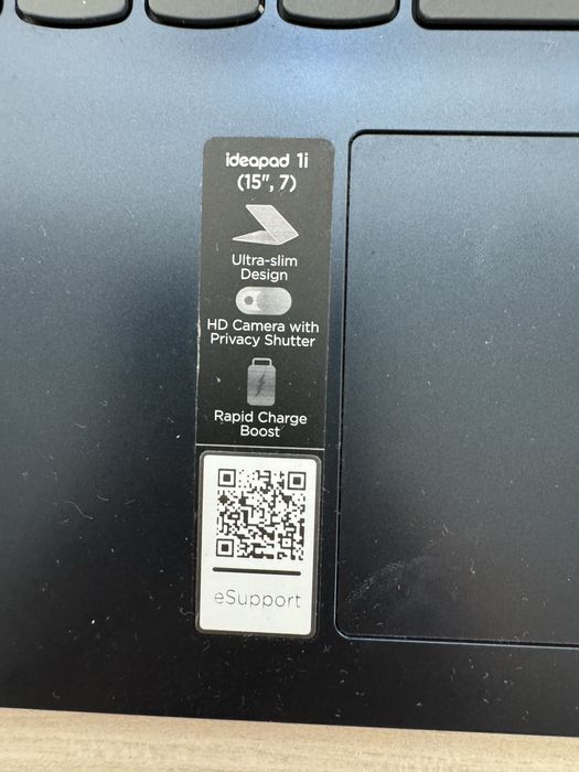 Лаптоп Lenovo Ideapad 1 с Windows 11