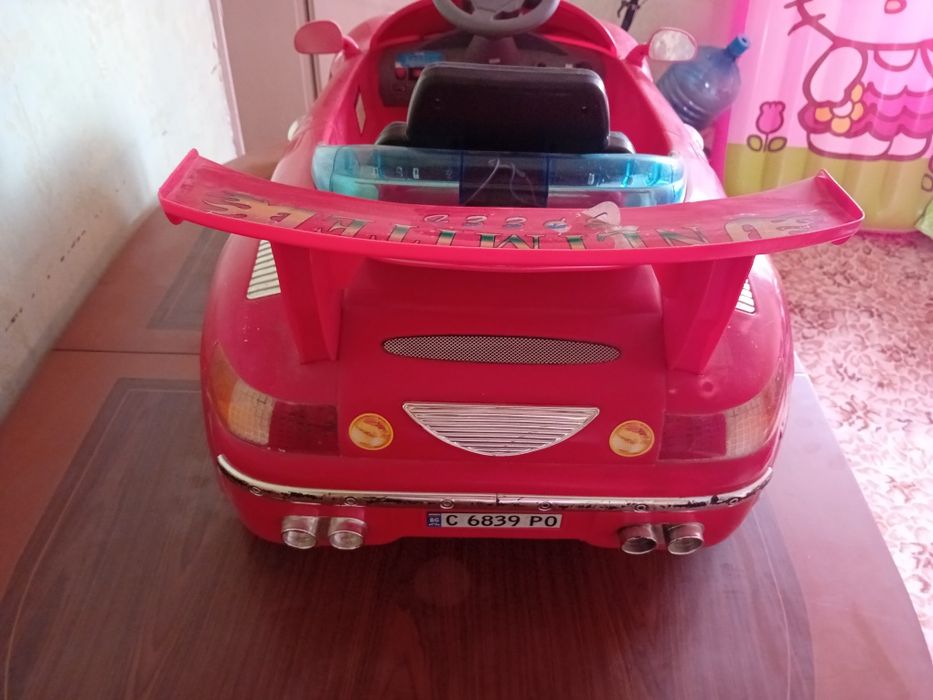 Електрическа деца кола