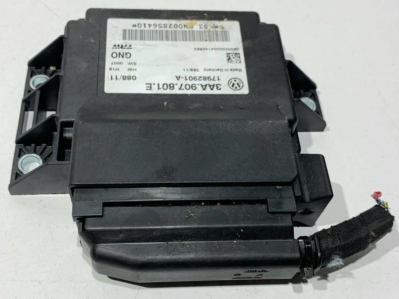 Calculator frana de mana Volkswagen Passat B7 3AA907801E cutie manuala