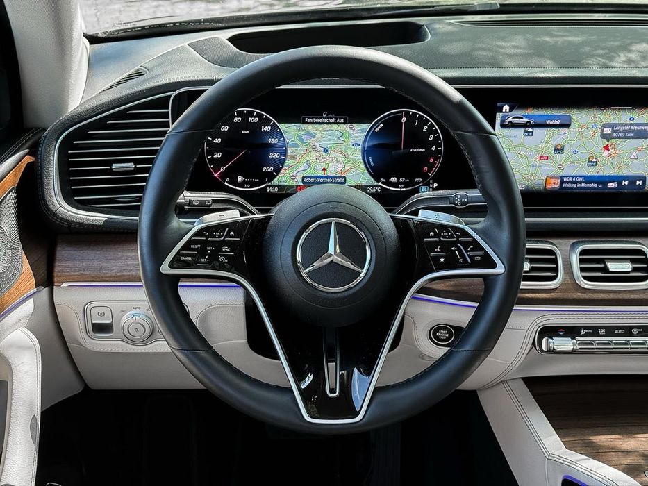 Mercedes-Benz GLE 350 de 4MATIC Plug-in Hybrid | AMG | AIRMATIC | Burmester | HUD | Full Options | Garanție 2027