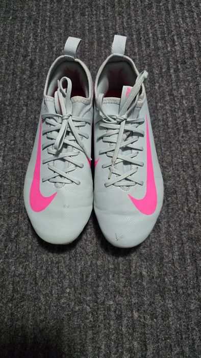 Ghete fotbal Nike Mercurial mărime 38