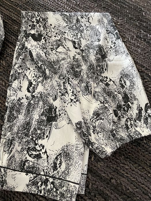 Продам пижамы- тройка