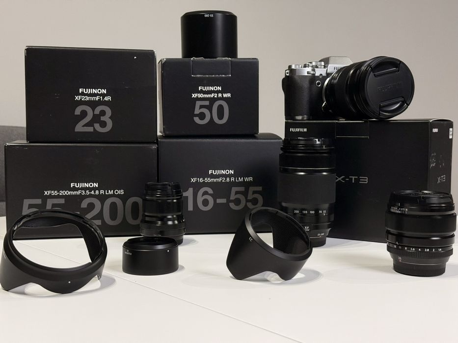 Комплект фотоапарат с обективи Fujifilm