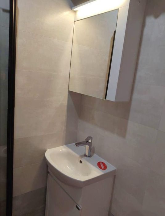 Двустаен апартамент с ГАРАЖ в ж.к. Люлин 10