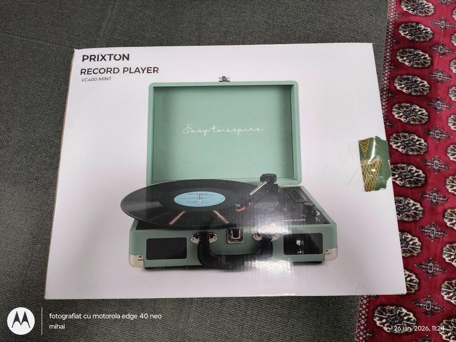 Prixtin record player