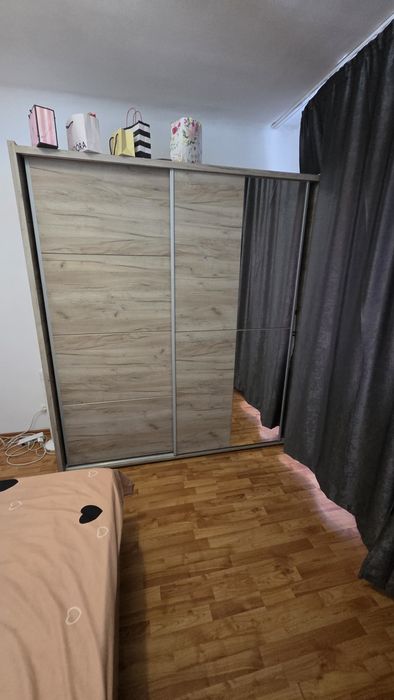 Vand apartament 2 camere decomandat, zona Rovine