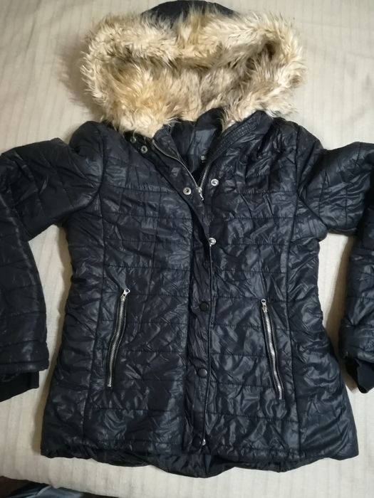 Зимно яке с качулка с пух