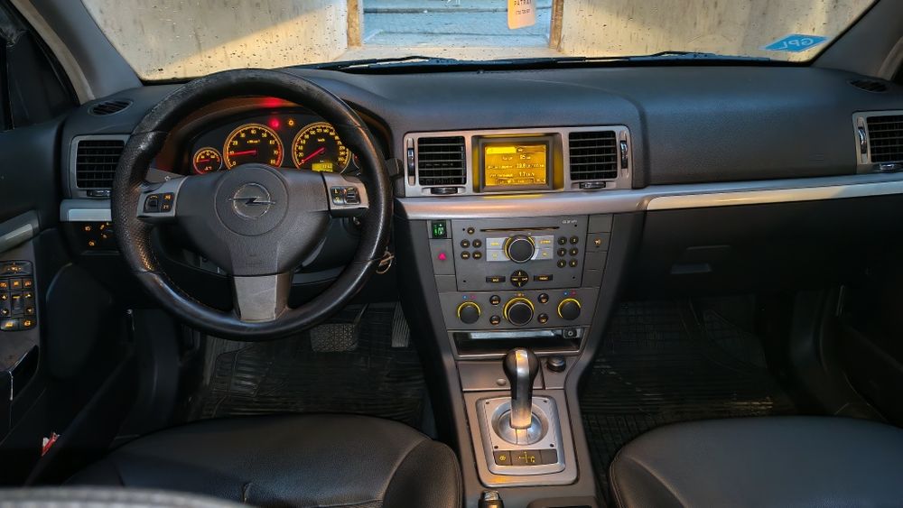 Opel Vectra C - 1.8 benzina+GPL, cutie automată easytronic