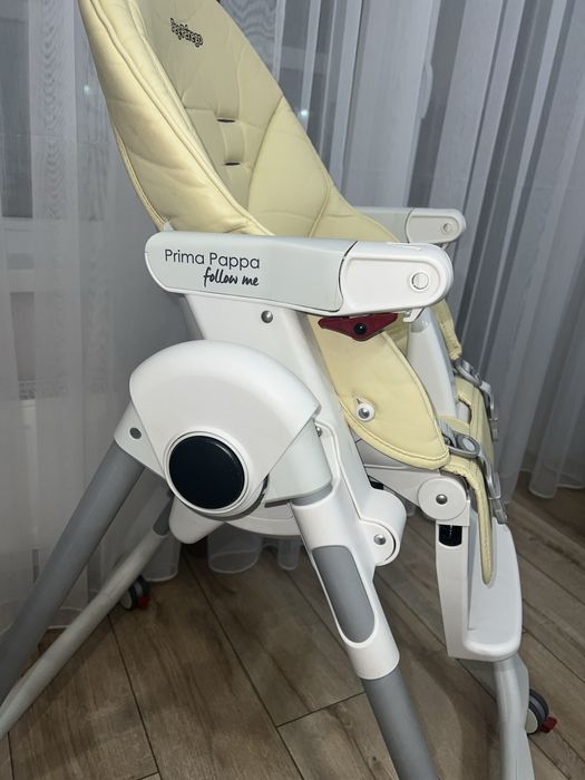 Стульчик-шезлонг для кормления Peg-Perego