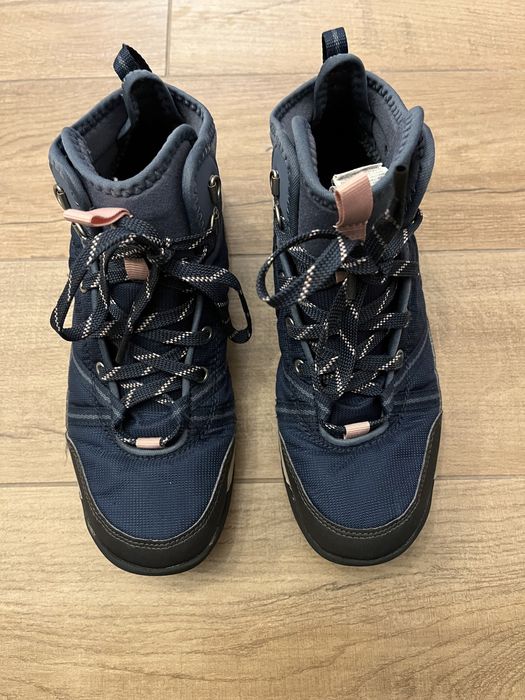 Планински обувки Декатлон 38н.