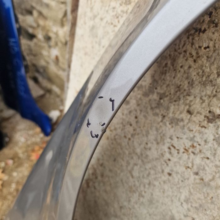 Mercedes Benz SLK R 171  десен калник 04-11