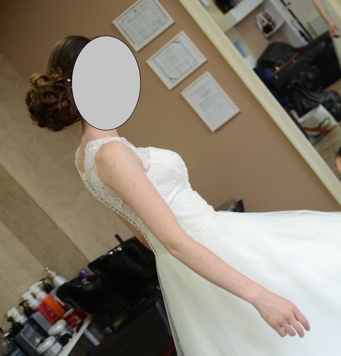 Vand rochie de mireasa