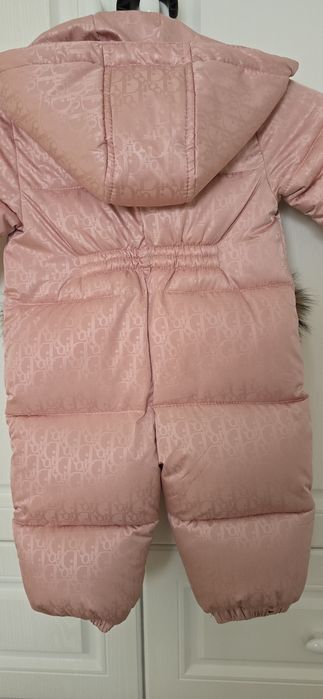 Комбинезон зимний для малышей