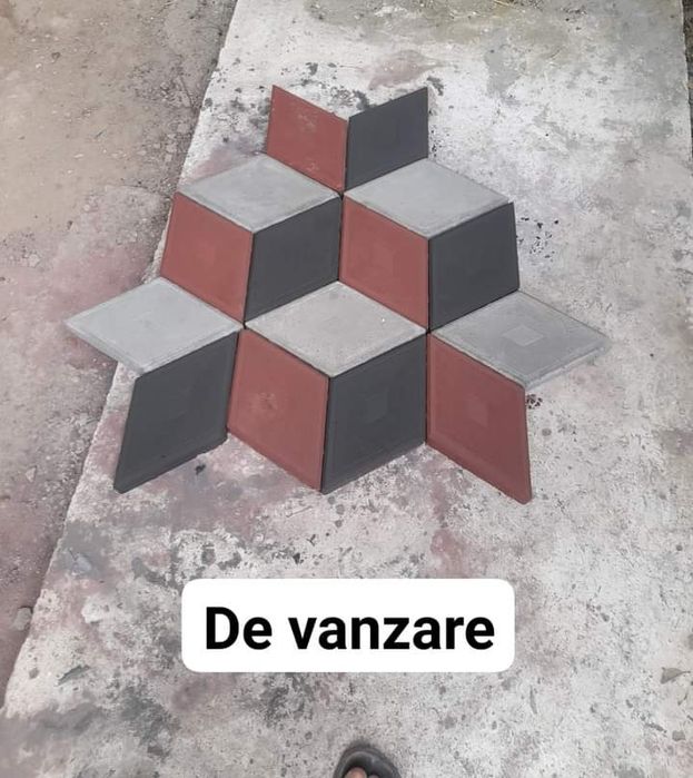 Vând pavaj 3 d la comanda