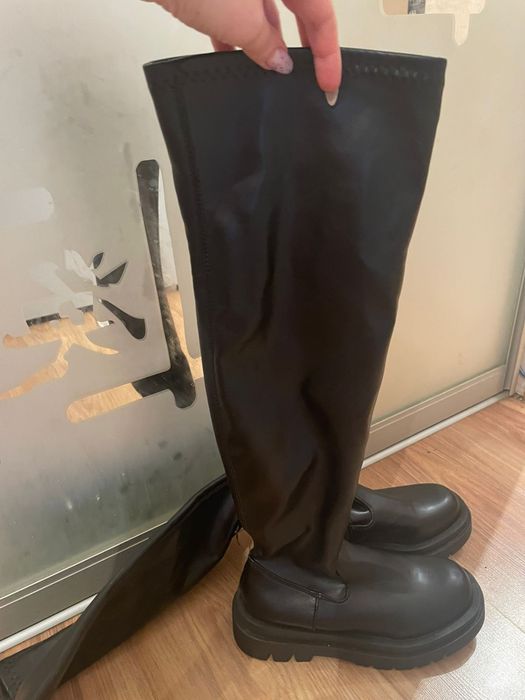 Продам новые сапожки размер 39