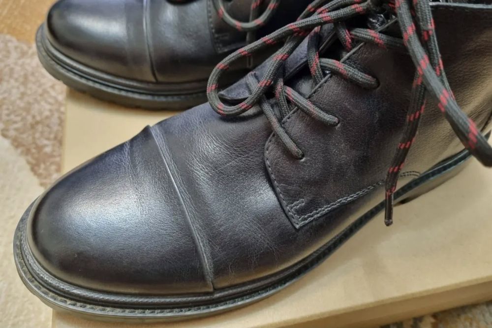 Ботинки осенние бренда Anemone