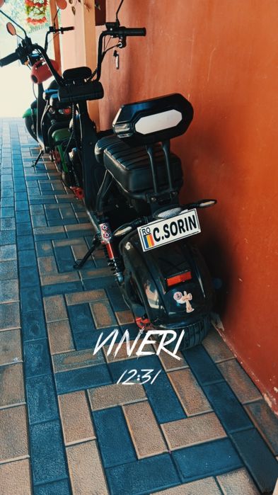 Vând scuter electric