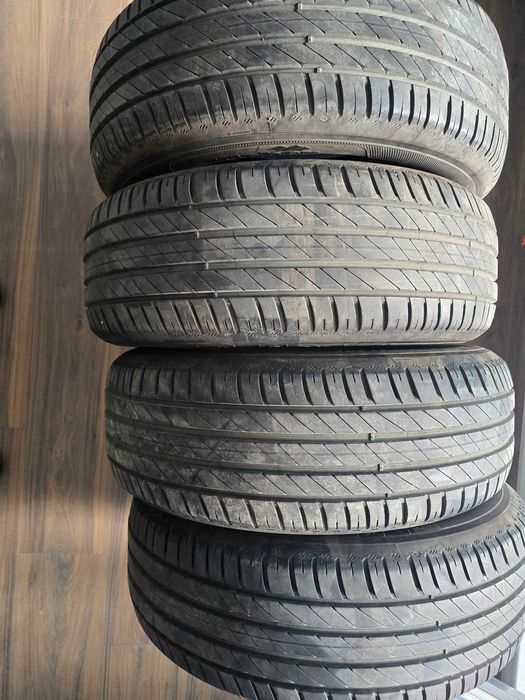 Set vara Kleber 205/60R16 2025