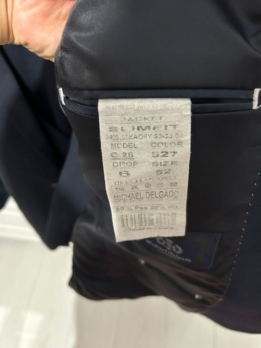 Продам кастюм тройка