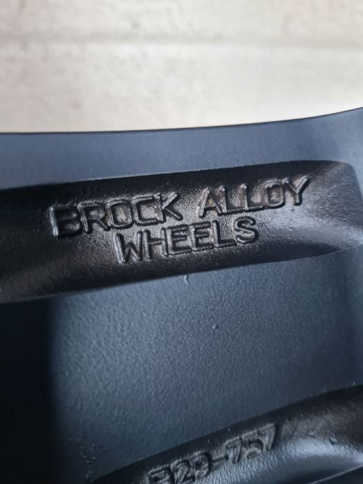 Джанти BROCK за VW AUDI SEAT SKODA Mercedes R17 5x112 ET35 7.5J