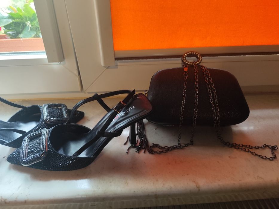 Pantofi sanda stiletto,deosebiți