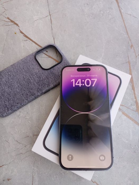 Продам айфон 14 про срочно