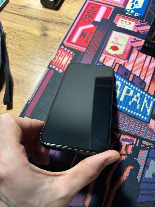 Iphone 16 256gb 100% акб