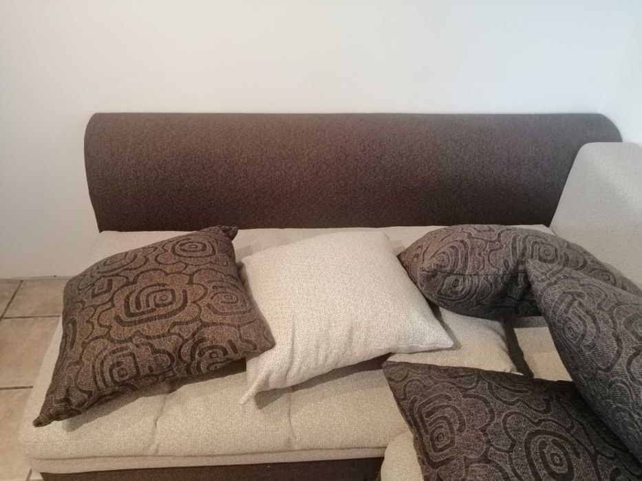 Ъглов диван / легло с ракла