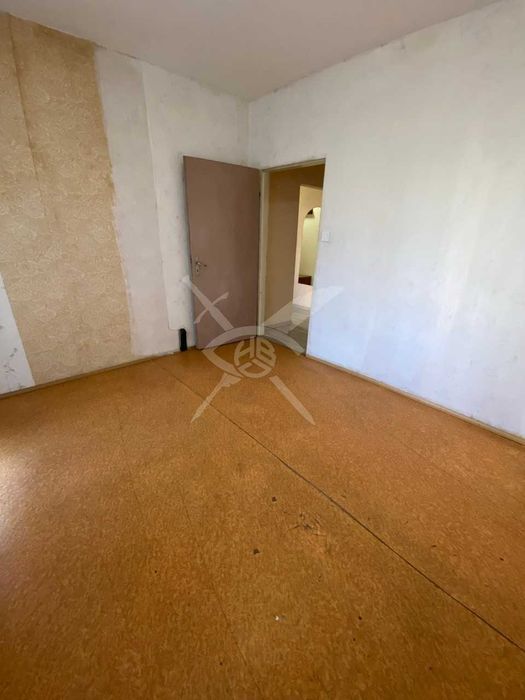 Продава се Тристаен апартамент в Пловдив, Кючук Париж - 86 кв.м за 1396 €/кв.м - Снимка #5