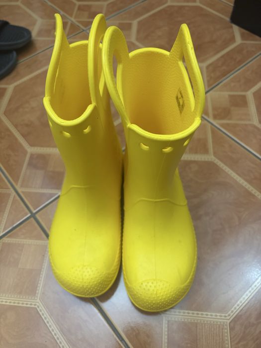Crocs + Melissa, 2 пары — 30 000 ₸