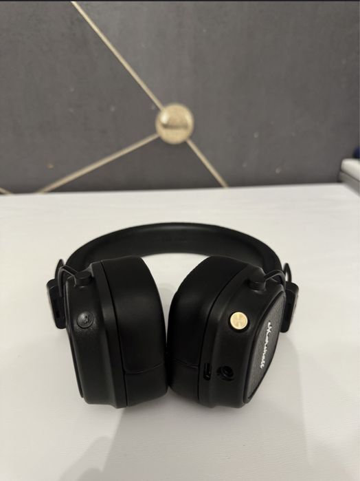 Наушники Marshall 5