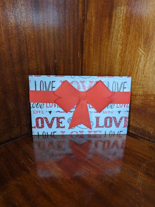 Плик за пари от твърда хартия, ръчноправен