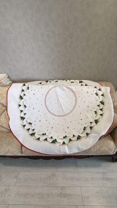 Продаю разные скатерти текстиль