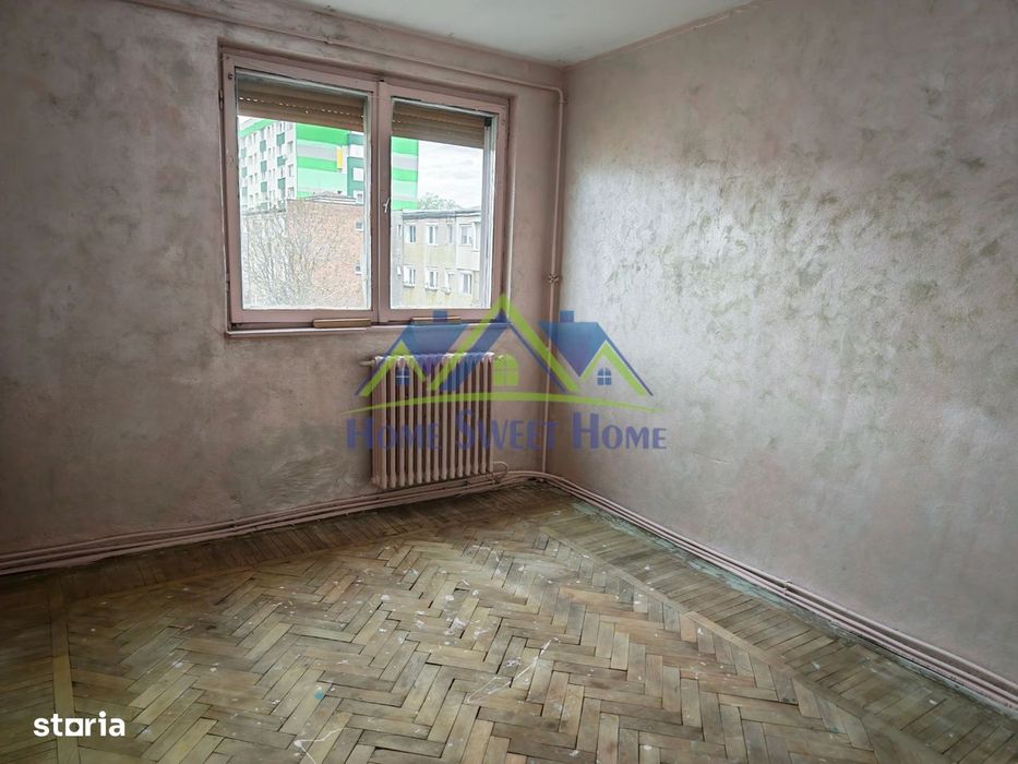 Apartament 2 camere semidec. et. 4 | Traian Vuia | 40 mp |  Neg.