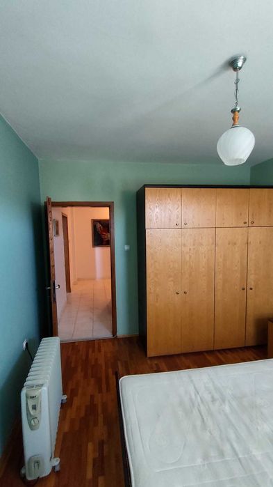 Тристаен апартамент в центъра на гр. Монтана