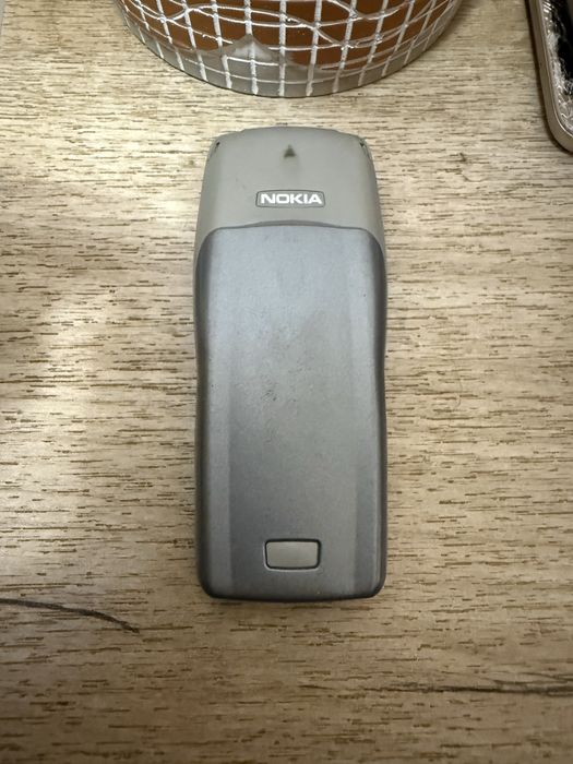 Nokia 1101 , Silver