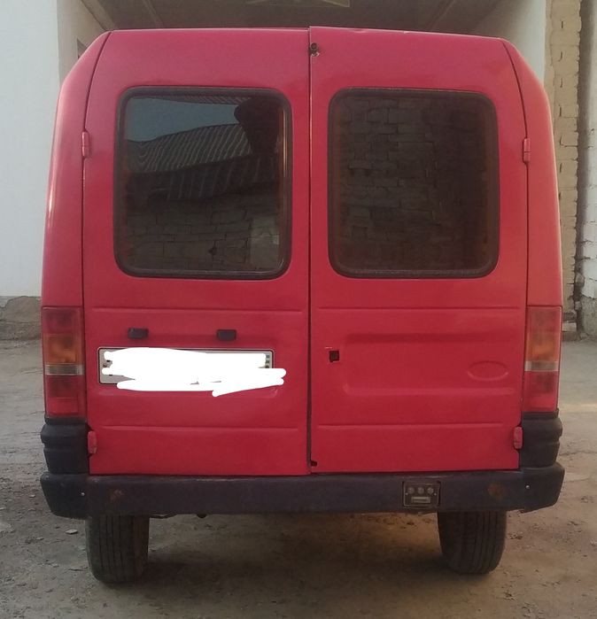 Ford yuk  avtomobili