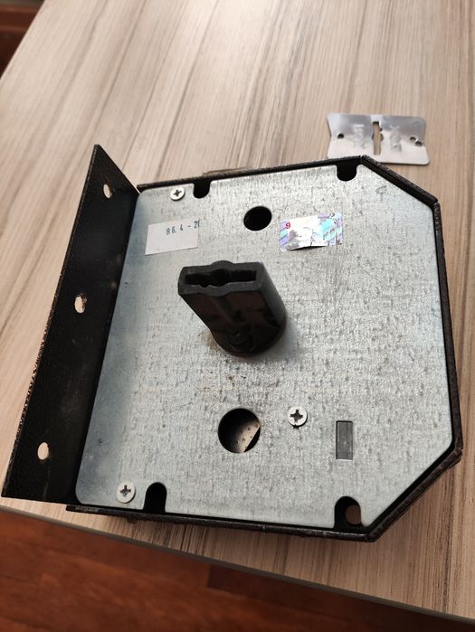 Замок дверной Эльбор