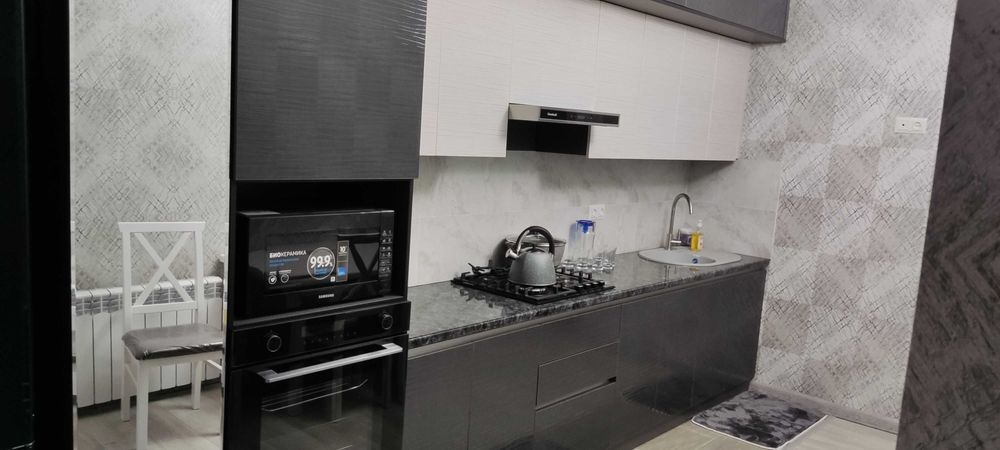 Кухня на заказ! Скромная кухня, современная! Мебель на заказ