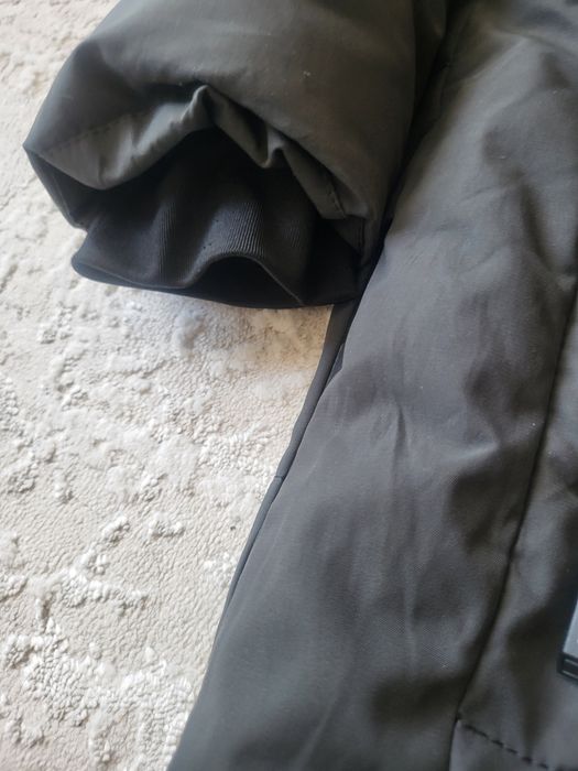 Куртка почти новая!