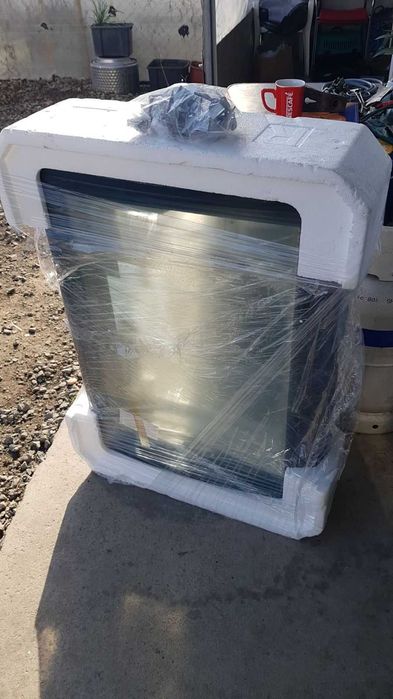 Капандура нова Dometic Midi Heki 700 x 500 за кемпер, бус, каравана