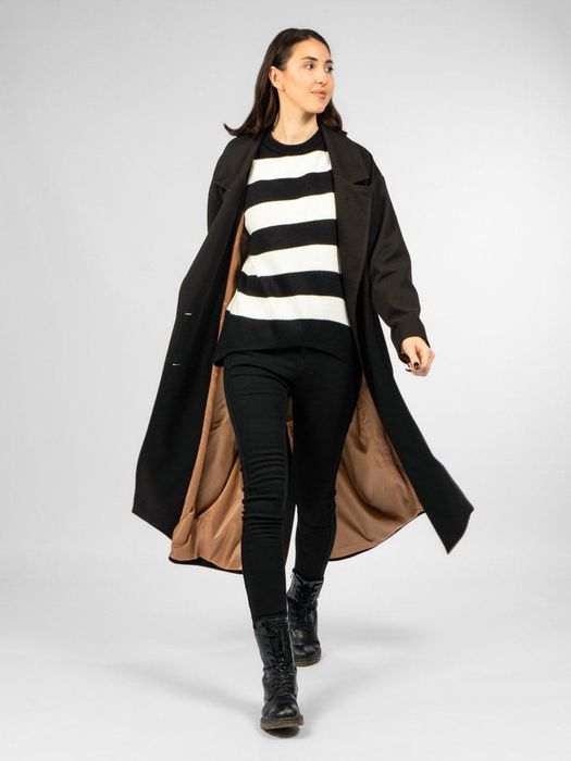 Пальто женское .