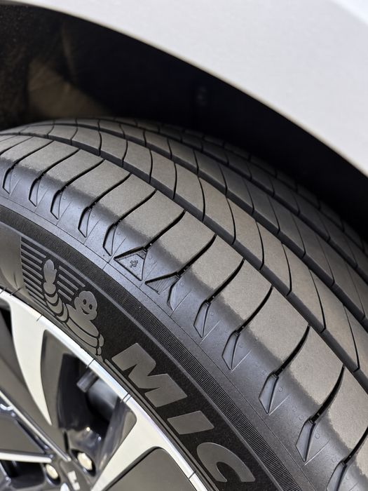 Резина летняя MICHELIN 255/50/20