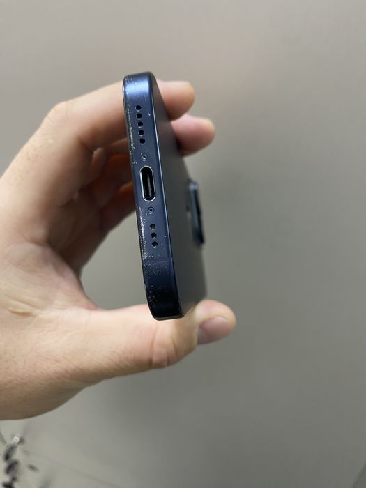 Продам iphone 15 pro 128gb