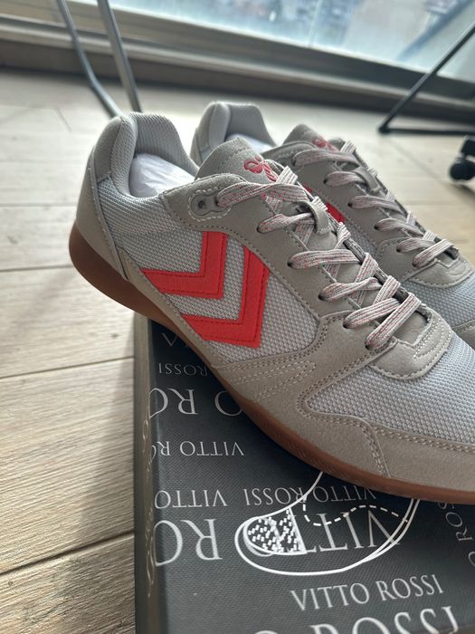 Спортни обувки За футбол Оригинал, Hummel,нови, игра в спортната зала.