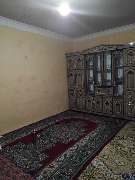 Кармана Арғон пед коллеж олида 2-куча 111-ховли сотилади