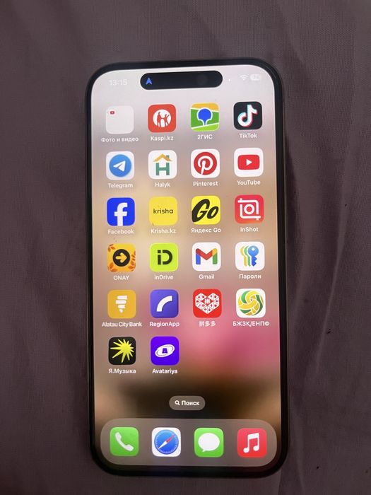 Продаю Iphone 15 pro на 256 гб