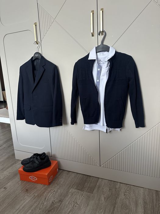 Продам школьную форму для мальчика